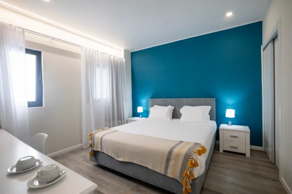 Quarto Económico