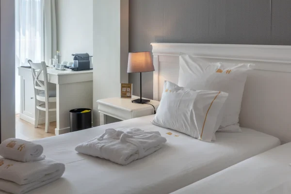 Quarto Twin
